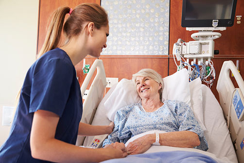 Cancer travailler de nuit associe a 11 types de cancer chez la femme