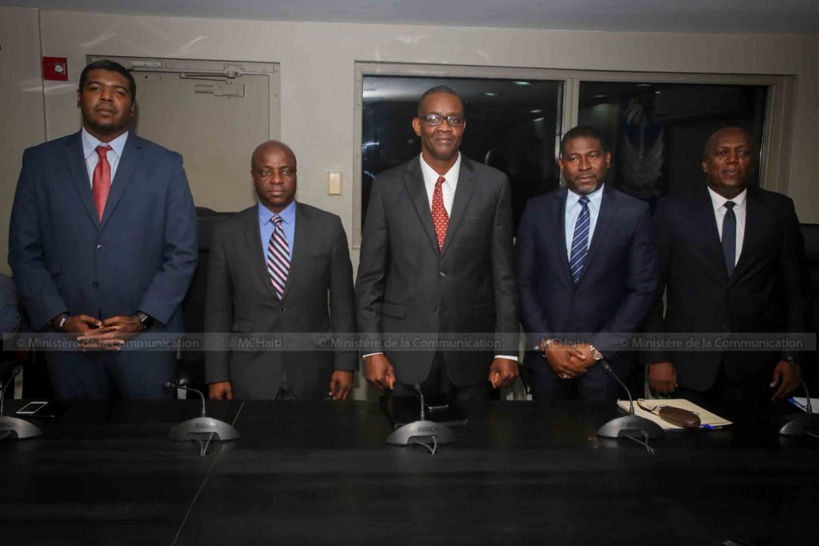 Les 5 nouveaux ministres Crédit Ministère de la Communication
