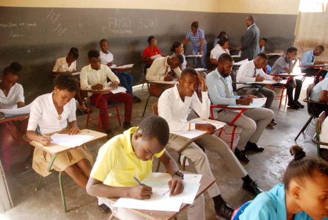 Environ 3 000 « cas spéciaux » au baccalauréat 2017 2018 1