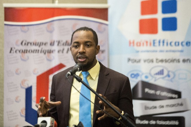 léconomiste Etzer Emile directeur de Haïti Efficace et président du Groupe dEducation Economique et Financière GEEF