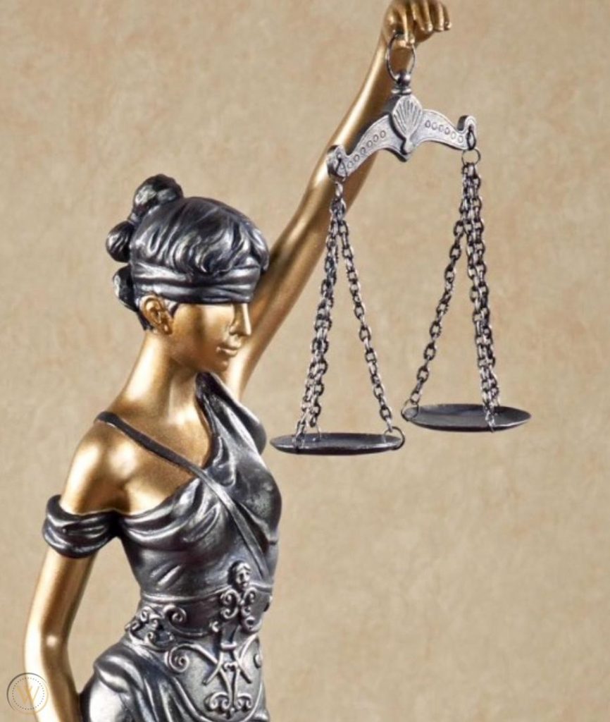 lawyer gift lady justice blind 1 ee01ba8d0f514d8643025b10eda03af7 credit WorthPoint 1